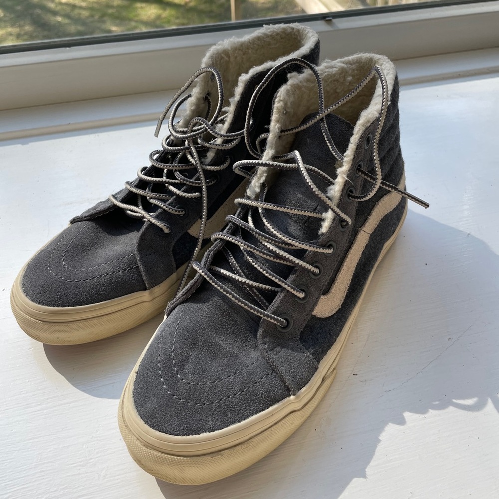 Vans Sk8 High - Grey, Sherpa-lined Sneakers